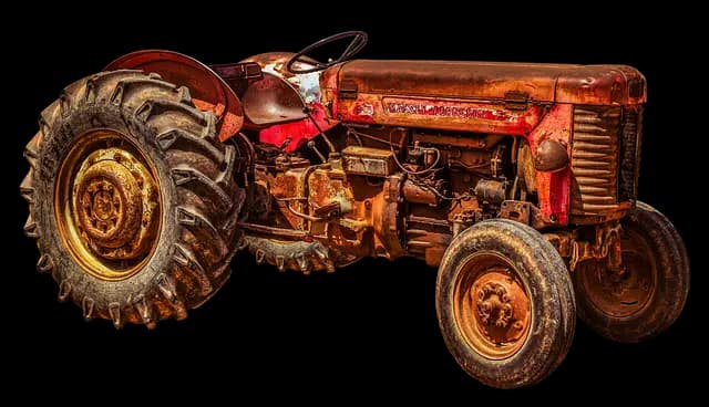 10 Accessoires Indispensables pour Améliorer Votre Tracteur