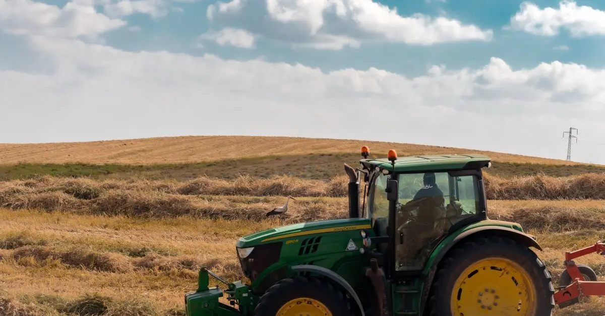 Quelles Pièces Détachées pour Tracteur Vaut l'Investissement ?
