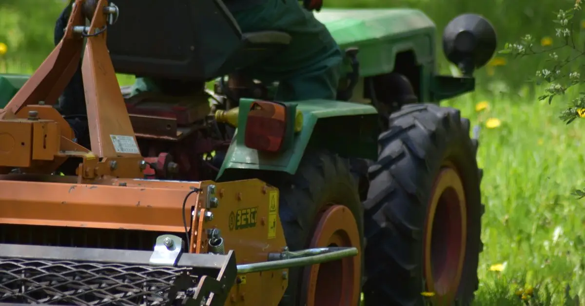 Comment Choisir les Bonnes Pièces Détachées pour Tracteur
